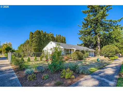 3445 SE 170th Avenue Portland OR 97236