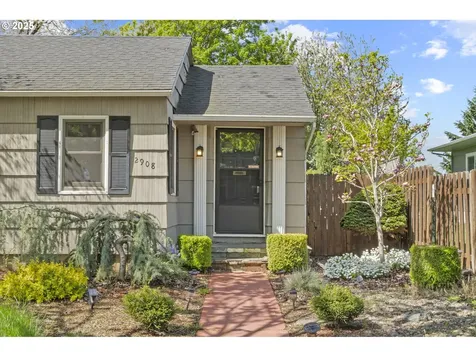 2908 Harney Street Vancouver WA 98660