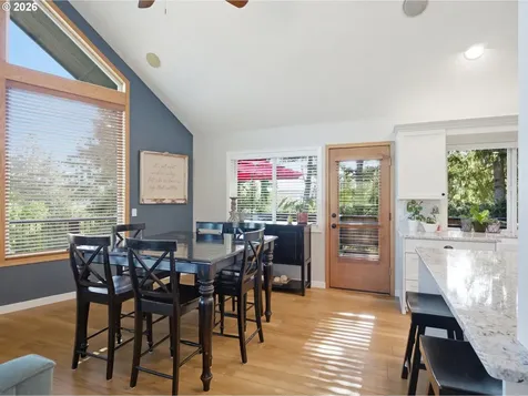 3595 Great Oaks Lane SE Salem OR 97317