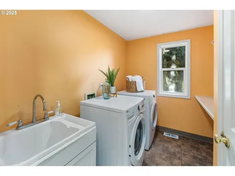 16104 NE 6th Court Ridgefield WA 98642