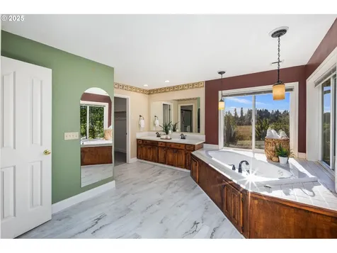 16104 NE 6th Court Ridgefield WA 98642