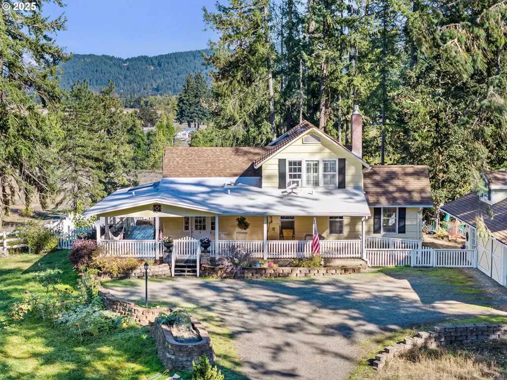 82044 Mahr Lane Creswell OR 97426
