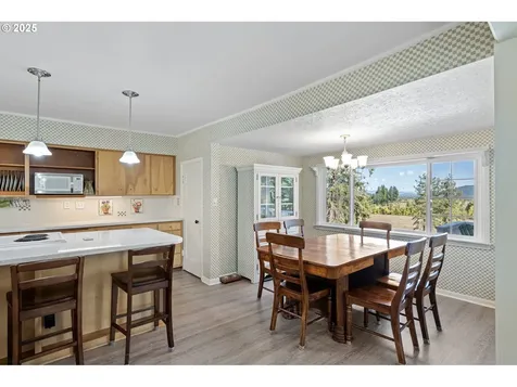 82044 Mahr Lane Creswell OR 97426