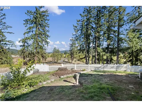 82044 Mahr Lane Creswell OR 97426