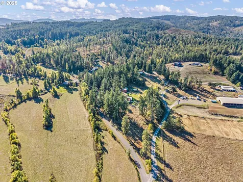 82044 Mahr Lane Creswell OR 97426