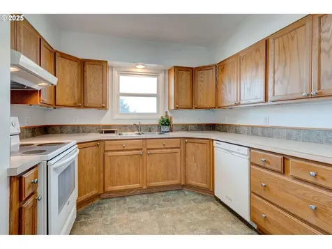 408 E 13th Street The Dalles OR 97058