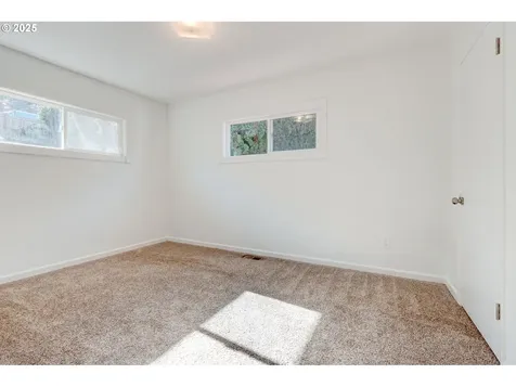 408 E 13th Street The Dalles OR 97058