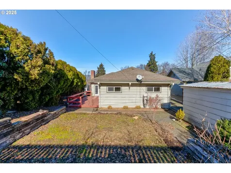 408 E 13th Street The Dalles OR 97058