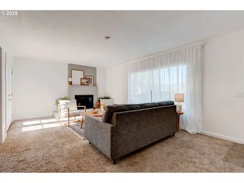 408 E 13th Street The Dalles OR 97058