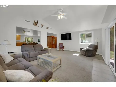 89550 Dick Way Florence OR 97439