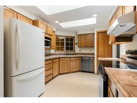 1605 NW 175th Place Beaverton OR 97006