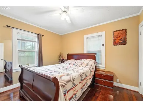 1705 N Holman Street Portland OR 97217