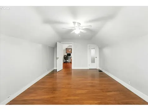 1705 N Holman Street Portland OR 97217
