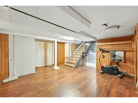 1705 N Holman Street Portland OR 97217