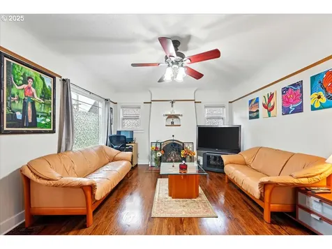 1705 N Holman Street Portland OR 97217