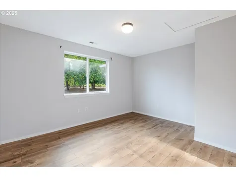 307 Flower Lane Dayton OR 97114