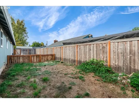 307 Flower Lane Dayton OR 97114