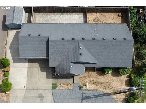 307 Flower Lane Dayton OR 97114