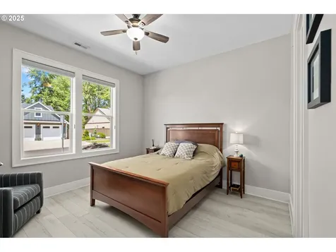 3806 NW 114th Way Vancouver WA 98685