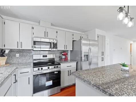 16600 NE 80th Street Vancouver WA 98682