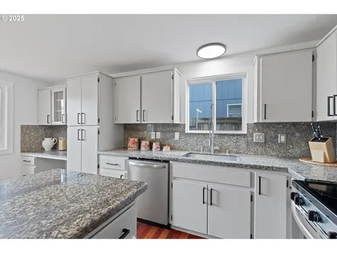 16600 NE 80th Street Vancouver WA 98682