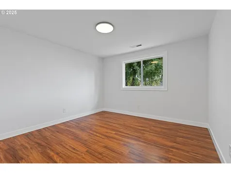 16600 NE 80th Street Vancouver WA 98682