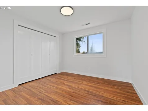 16600 NE 80th Street Vancouver WA 98682