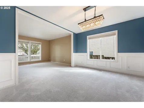 15362 SE Bradford Road Clackamas OR 97015