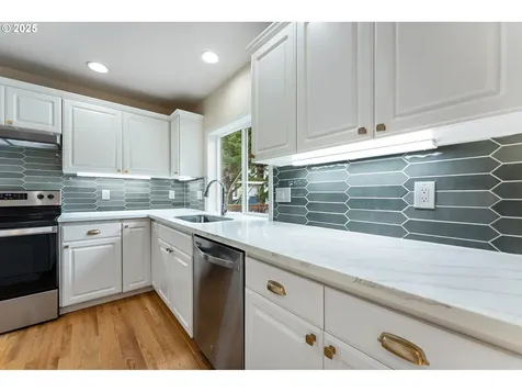 15362 SE Bradford Road Clackamas OR 97015