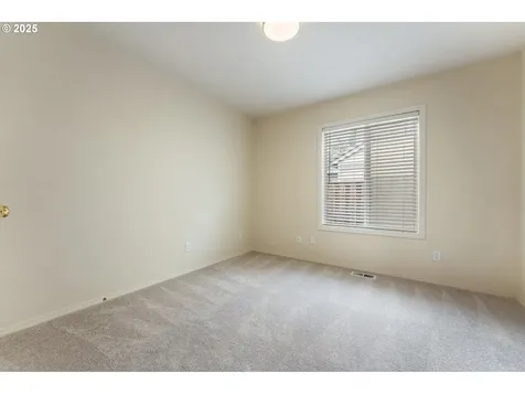 15362 SE Bradford Road Clackamas OR 97015