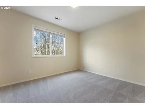 15362 SE Bradford Road Clackamas OR 97015