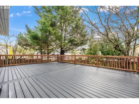 15362 SE Bradford Road Clackamas OR 97015
