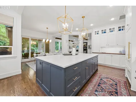 16650 Fir Lane Lake Oswego OR 97034