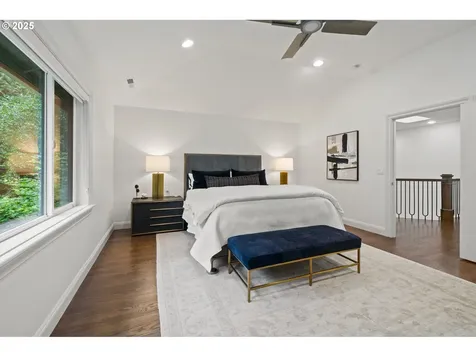 16650 Fir Lane Lake Oswego OR 97034