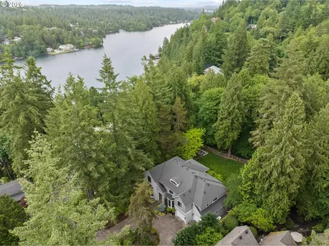 16650 Fir Lane Lake Oswego OR 97034