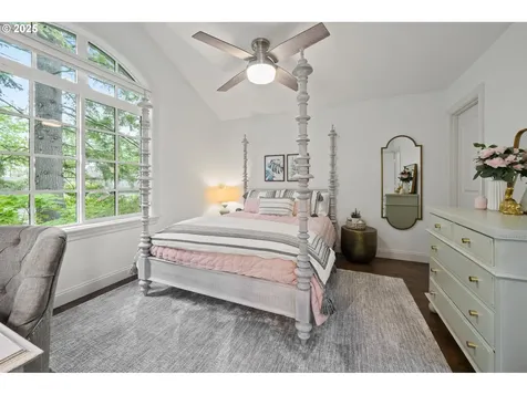 16650 Fir Lane Lake Oswego OR 97034