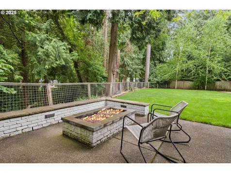 16650 Fir Lane Lake Oswego OR 97034