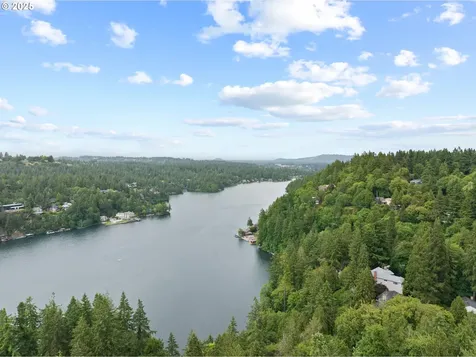 16650 Fir Lane Lake Oswego OR 97034