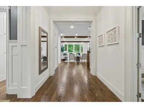16650 Fir Lane Lake Oswego OR 97034