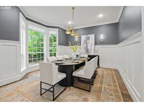 16650 Fir Lane Lake Oswego OR 97034