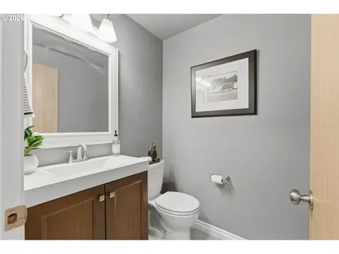 15304 NE 44th Street Vancouver WA 98682