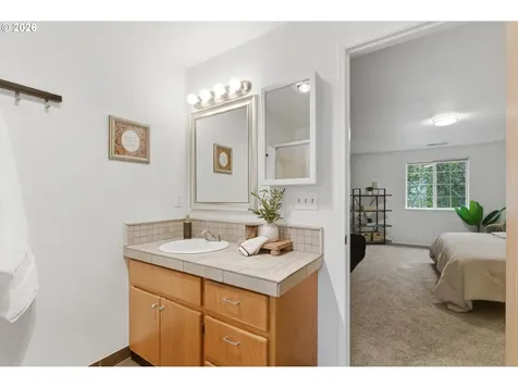 15304 NE 44th Street Vancouver WA 98682