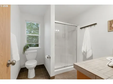 15304 NE 44th Street Vancouver WA 98682