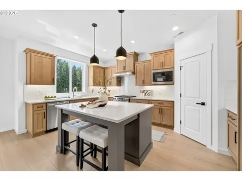 508 W 19th Street La Center WA 98629