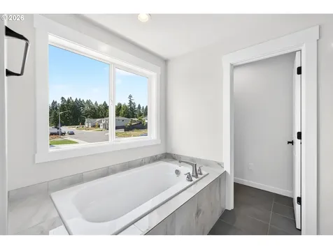 508 W 19th Street La Center WA 98629