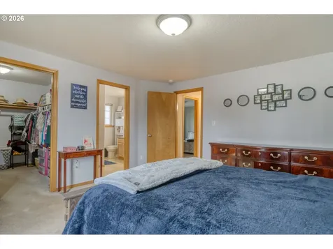 435 S 8th Street St. Helens OR 97051