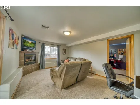 435 S 8th Street St. Helens OR 97051