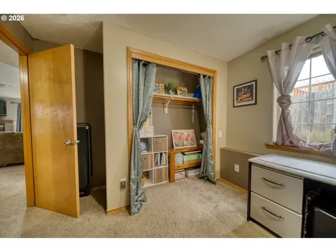 435 S 8th Street St. Helens OR 97051
