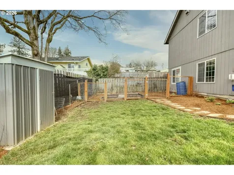 435 S 8th Street St. Helens OR 97051