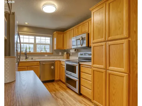 435 S 8th Street St. Helens OR 97051